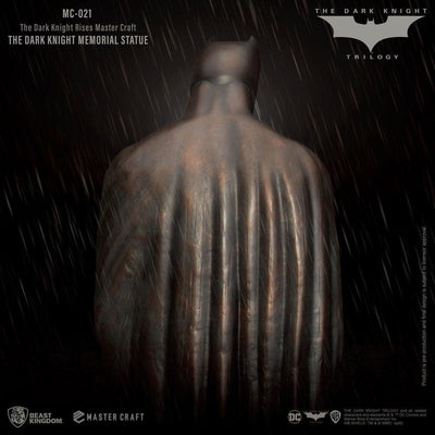 Batman: The Dark Knight Memorial Statue