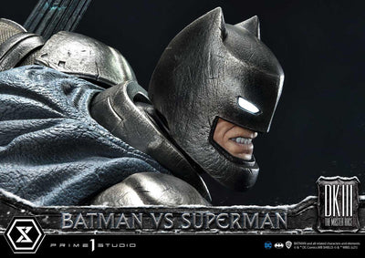 DKR Batman Vs Superman DELUXE Statue