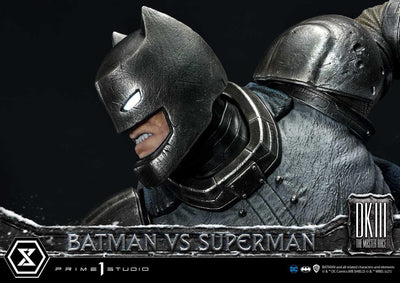 DKR Batman Vs Superman DELUXE Statue