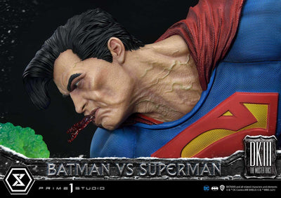 DKR Batman Vs Superman DELUXE Statue