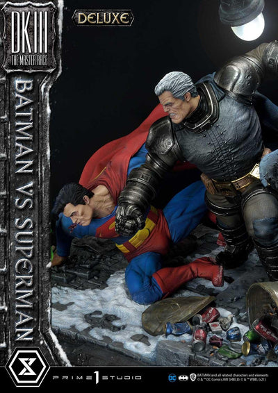 DKR Batman Vs Superman DELUXE Statue