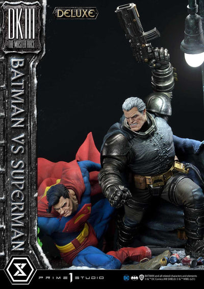 DKR Batman Vs Superman DELUXE Statue