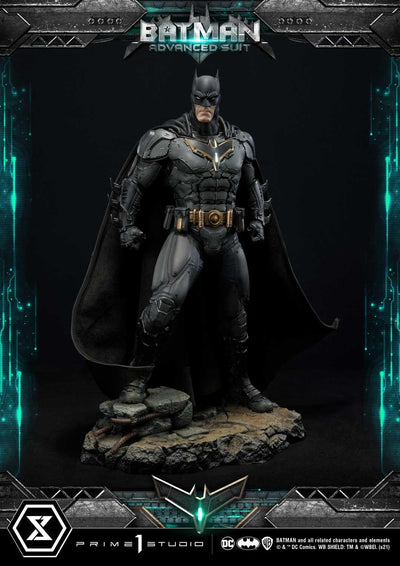 Justice league: Batman Advanced Suit Statue