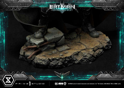 Justice league: Batman Advanced Suit Statue