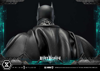 Justice league: Batman Advanced Suit Statue