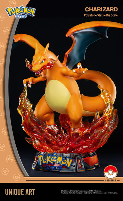 Charizard Big Scale Statue