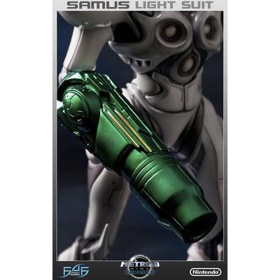 METROID: SAMUS LIGHT SUIT 1/4 Scale Statue By First 4 Figures