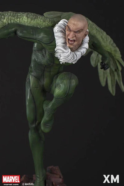 Vulture 1/4 Scale Statue