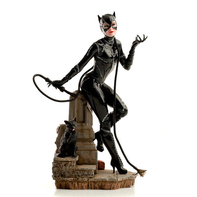 Batman Returns Catwoman Art Scale Statue