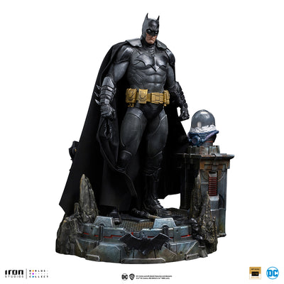 Batman Unleashed Deluxe Art Scale 1/10