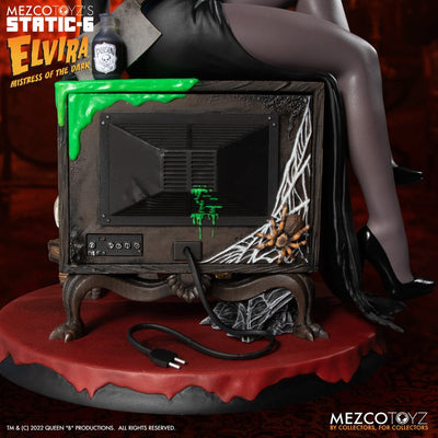Elvira Mistress of the Dark 1/6 Scale Statue